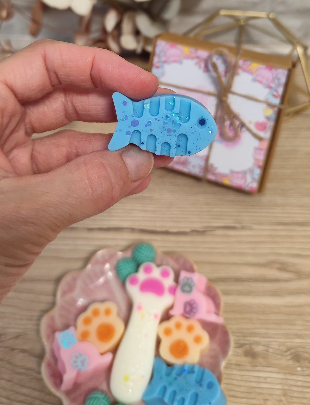 Wax melts GATITOS